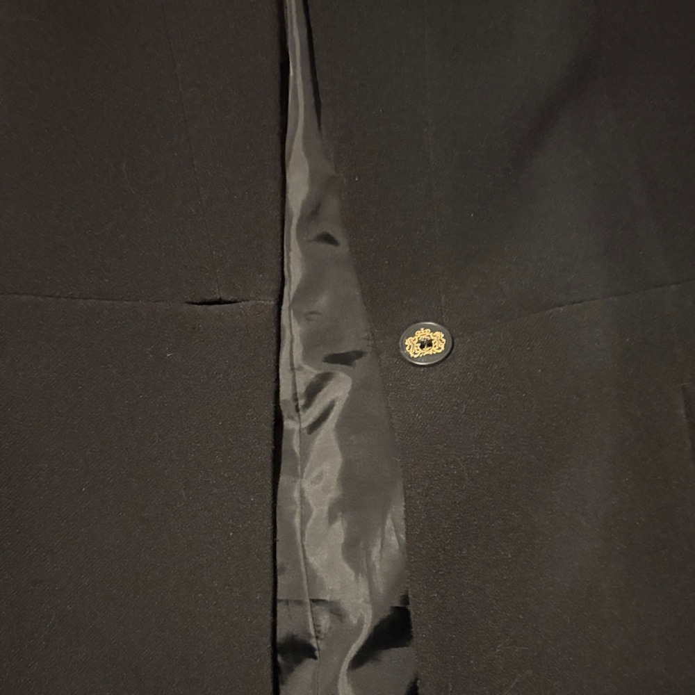 Nine West Elegant Black Blazer - Picture 3 of 3